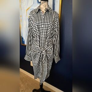Banana Republic silk shirt dress